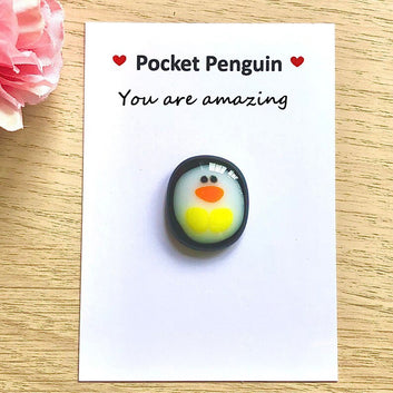 Cute Pocket Penguin with Greeting Card Kawaii Cartoon Glass Penguin Gift for Friend Birthday Wedding Party Favors